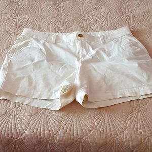 Old navy Stanford shorts. Size 6
